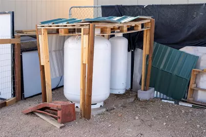 7190 E Red Barrel Road, Yucca, AZ 86438 - Photo 52