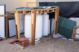 7190 E Red Barrel Rd, Yucca, AZ 86438 - Photo 52