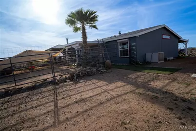 7190 E Red Barrel Road, Yucca, AZ 86438 - Photo 56