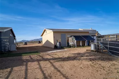 7190 E Red Barrel Road, Yucca, AZ 86438 - Photo 40