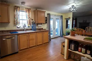 7190 E Red Barrel Rd, Yucca, AZ 86438 - Photo 12