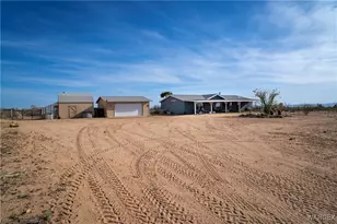 7190 E Red Barrel Rd, Yucca, AZ 86438 - Photo 46