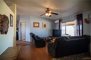 7190 E Red Barrel Rd, Yucca, AZ 86438 - Photo 8