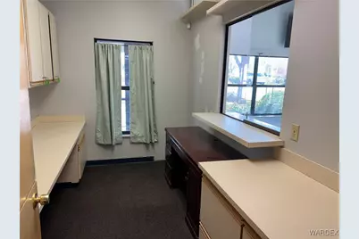 1755 Airway Avenue, Kingman, AZ 86409 - Photo 8