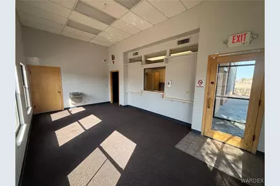 1755 Airway Avenue, Kingman, AZ 86409 - Photo 6