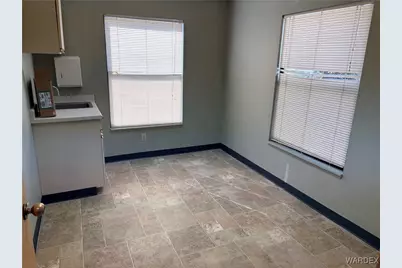 1755 Airway Avenue, Kingman, AZ 86409 - Photo 16