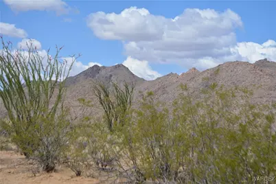 N12 Sundance Road, Yucca, AZ 86438 - Photo 8