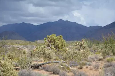 N12 Sundance Road, Yucca, AZ 86438 - Photo 40