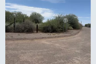 3200 E Stage Coach Drive, Mohave Valley, AZ 86440 - Photo 2
