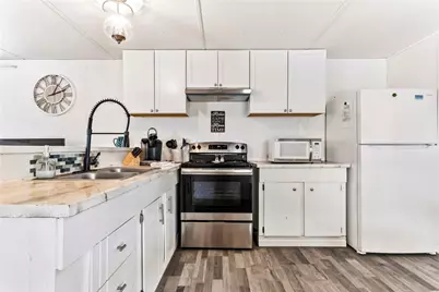 2502 Camino Del Rio, Bullhead City, AZ 86442 - Photo 12