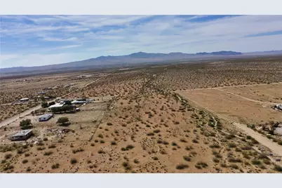 15032 Cedar Road, Dolan Springs, AZ 86441 - Photo 2
