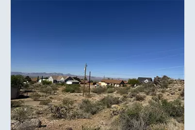 4213 N Bluff, Golden Valley, AZ 86413 - Photo 8