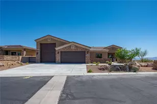 3028 Fort Mojave Dr, Bullhead City, AZ 86429 - Photo 2
