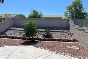 2666 La Costa Dr, Bullhead City, AZ 86429 - Photo 8