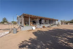 4070 N Cowlic Rd, Golden Valley, AZ 86413 - Photo 28