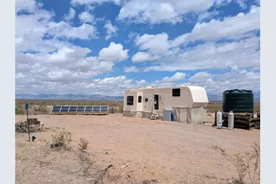 4597 Hopi Road, Golden Valley, AZ 86413 - Photo 2