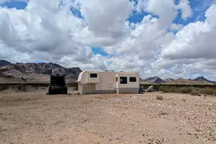 4597 Hopi Rd, Golden Valley, AZ 86413 - Photo 6