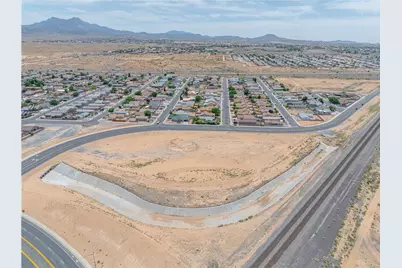 3299 Kenwood Avenue, Kingman, AZ 86401 - Photo 10