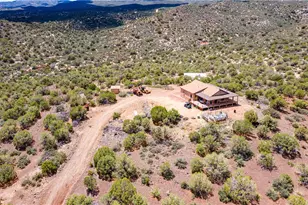 11030 S Quarter Horse Rd, Wikieup, AZ 85360 - Photo 4