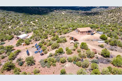 11030 S Quarter Horse Rd, Wikieup, AZ 85360 - Photo 2