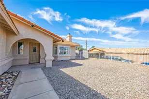 2524 S Ridge Ave, Bullhead City, AZ 86429 - Photo 8