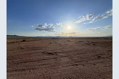 000 N Dustin Drive, Kingman, AZ 86401 - Photo 8