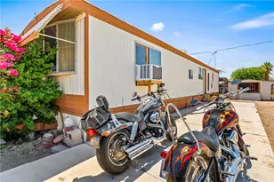 1971 Imperial Dr, Bullhead City, AZ 86442 - Photo 6