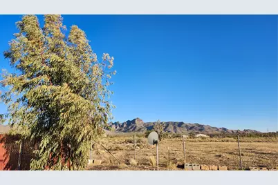 17932 N Needle Drive, Dolan Springs, AZ 86441 - Photo 10