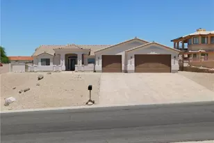 3331 Park Ridge Ave, Bullhead City, AZ 86429 - Photo 2