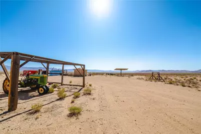 3190 E Pepper Tree Road, Kingman, AZ 86409 - Photo 46