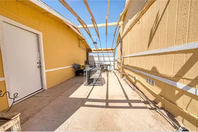 19532 S Lone Ranger Road, Yucca, AZ 86438 - Photo 12