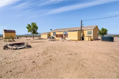 19532 S Lone Ranger Road, Yucca, AZ 86438 - Photo 6