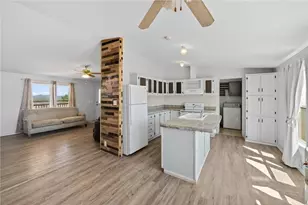 19532 S Lone Ranger Rd, Yucca, AZ 86438 - Photo 32