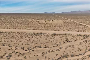 19532 S Lone Ranger Rd, Yucca, AZ 86438 - Photo 56