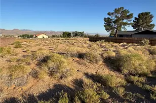 9653 N Vista Dr, Kingman, AZ 86401 - Photo 1