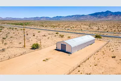 7215 N Highway 93, Golden Valley, AZ 86413 - Photo 16