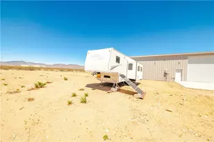 5730 W Golden Valley Dr, Golden Valley, AZ 86413 - Photo 12