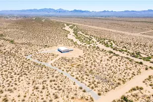 5730 W Golden Valley Dr, Golden Valley, AZ 86413 - Photo 30