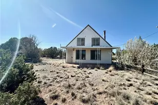 26915 W El Dorado Dr, Seligman, AZ 86337 - Photo 16