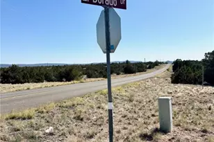 26915 W El Dorado Dr, Seligman, AZ 86337 - Photo 30