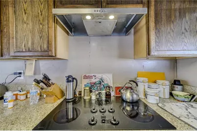 932 Riverfront Drive, Bullhead City, AZ 86442 - Photo 12