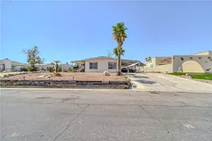932 Riverfront Dr, Bullhead City, AZ 86442 - Photo 2