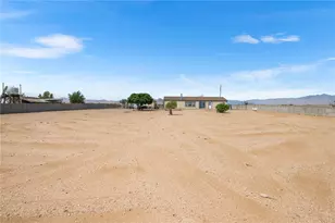 7033 W Zuni Dr, Golden Valley, AZ 86413 - Photo 40