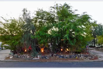 519 Stahlman Drive, Bullhead City, AZ 86442 - Photo 2