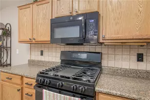 2452 Topanga Dr, Bullhead City, AZ 86442 - Photo 22