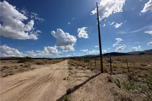2950 E Calle Caliente, Kingman, AZ 86409 - Photo 1