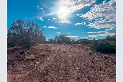 176 N Willows Ranch Rd Road, Kingman, AZ 86401 - Photo 1