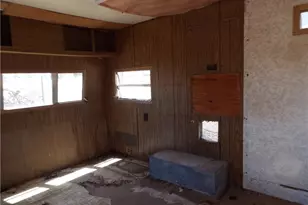 18677 N Remuda Dr, Dolan Springs, AZ 86441 - Photo 16