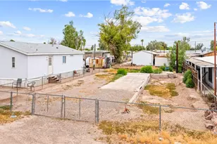 1926 W River Bend Cir, Bullhead City, AZ 86442 - Photo 1