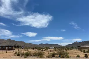 3340 N Bosque Rd, Golden Valley, AZ 86413 - Photo 1